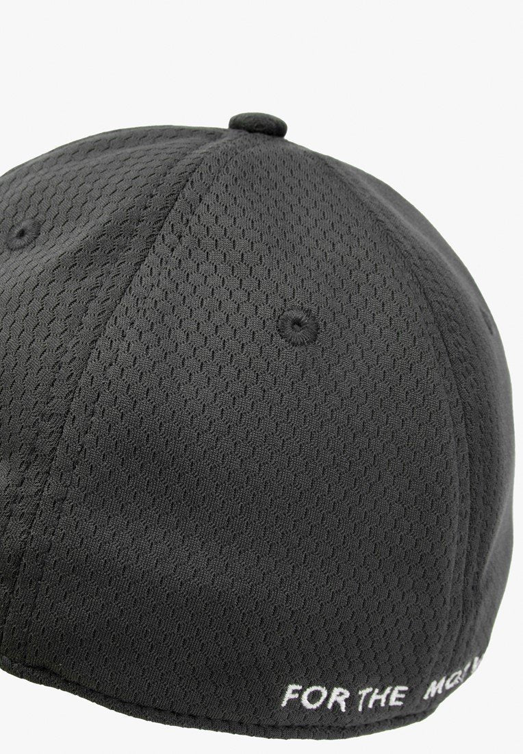 BRISTOL FITTED CAP